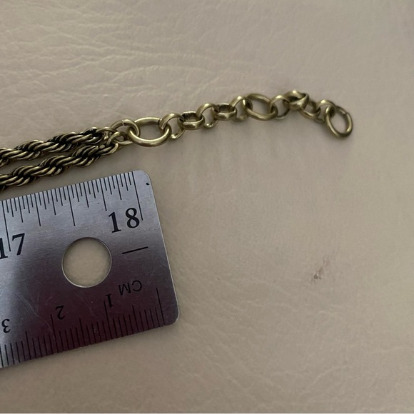 Banana Republic Olive and Gold Circle Necklace - Picture 4 of 6